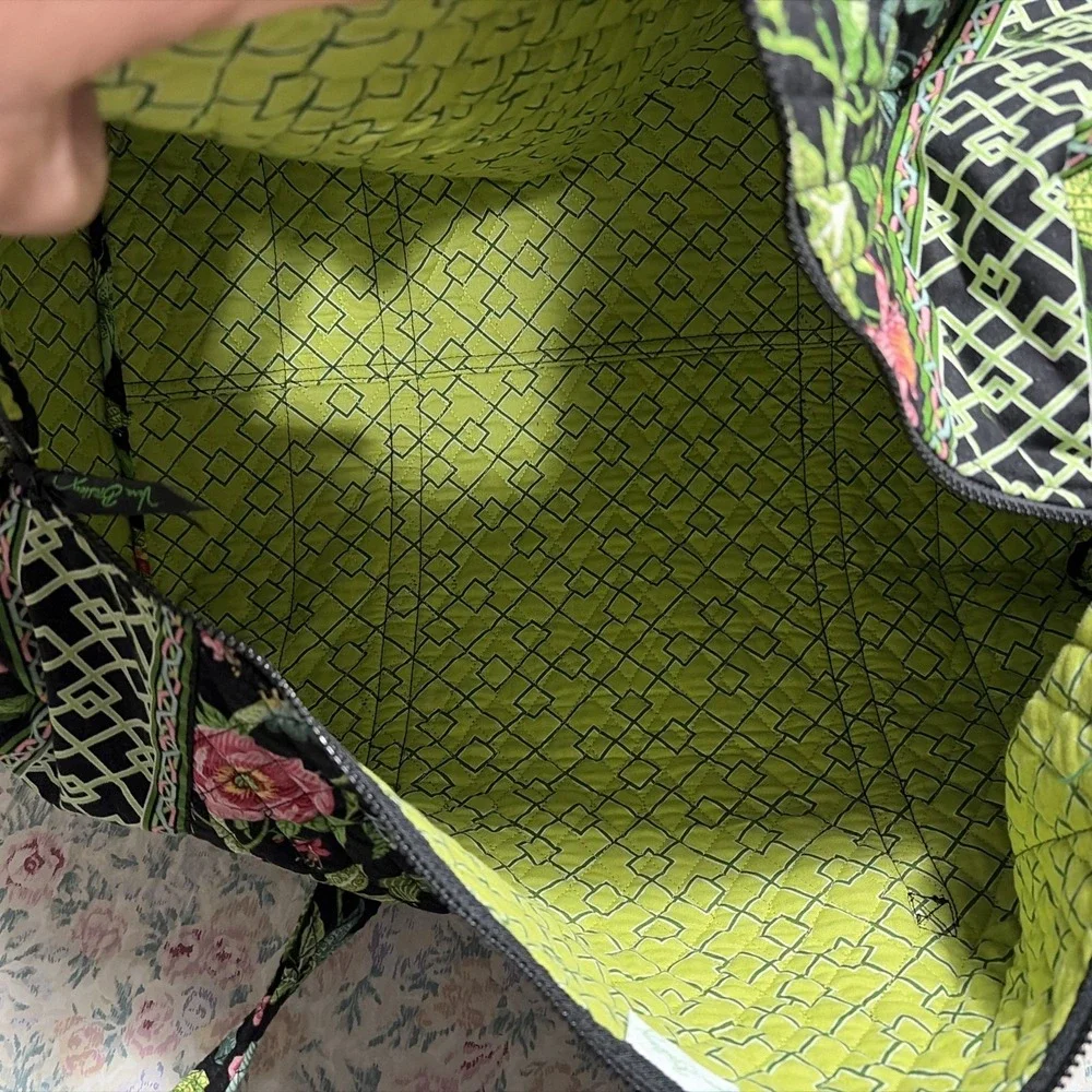 NWT Vera Bradley Botanica Large Duffel Bag & Lola Handbag 2 Pc Vintage Set 2007